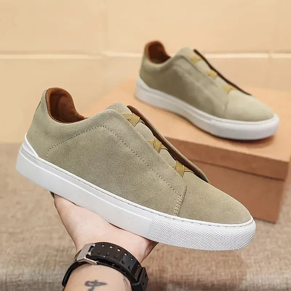 Chelsea Premium Sneakers