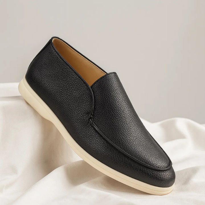 Svelte Leather Loafers