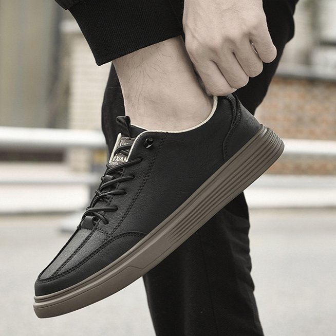 Lusso Passo Leather Sneakers