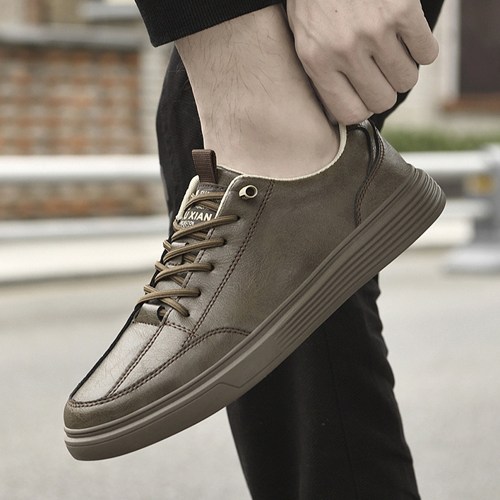 Lusso Passo Leather Sneakers