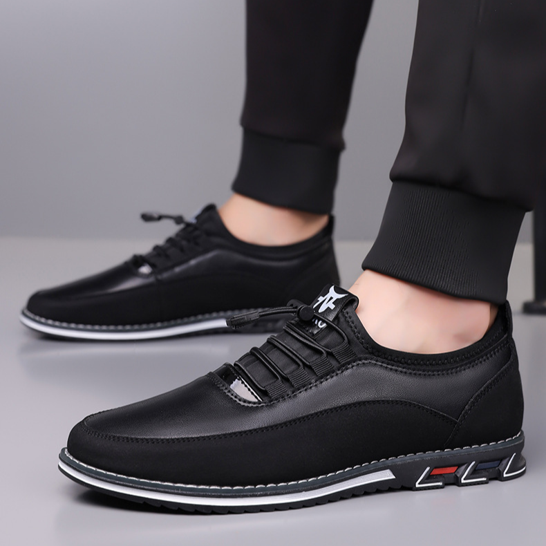 Hudson Barefoot Sneakers