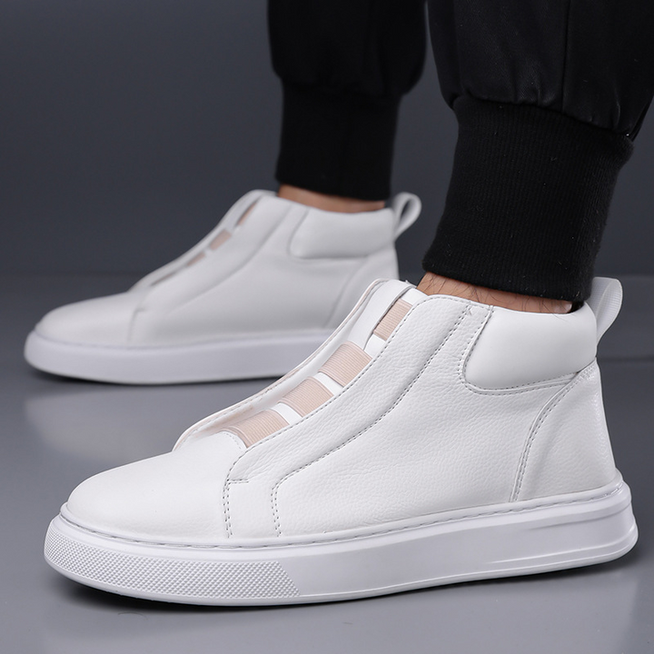 Lucente Leather Sneakers