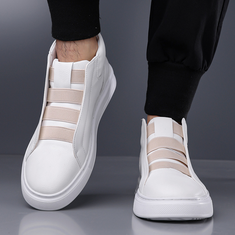 Lucente Leather Sneakers