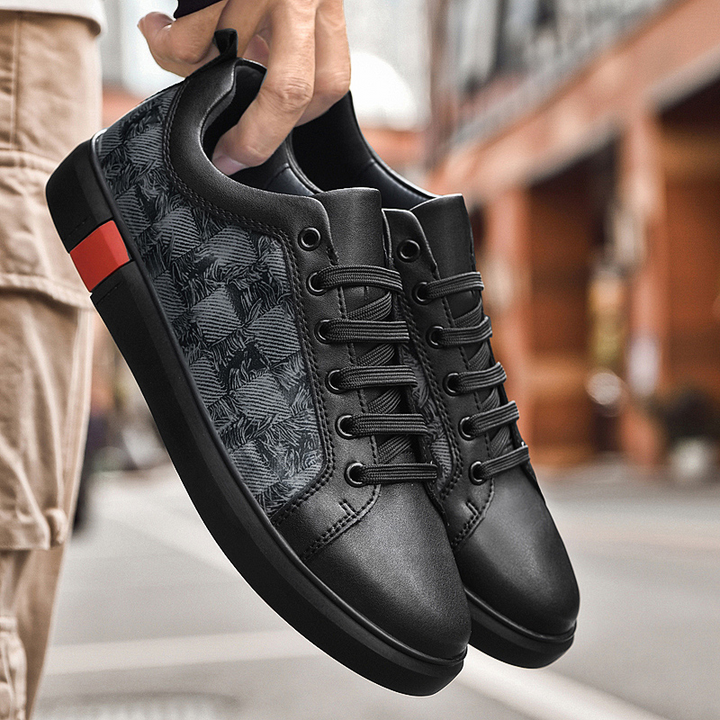 Noble Italiana Signature Sneakers
