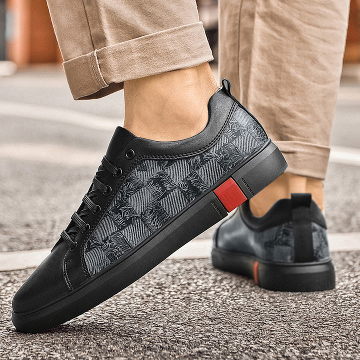 Noble Italiana Signature Sneakers