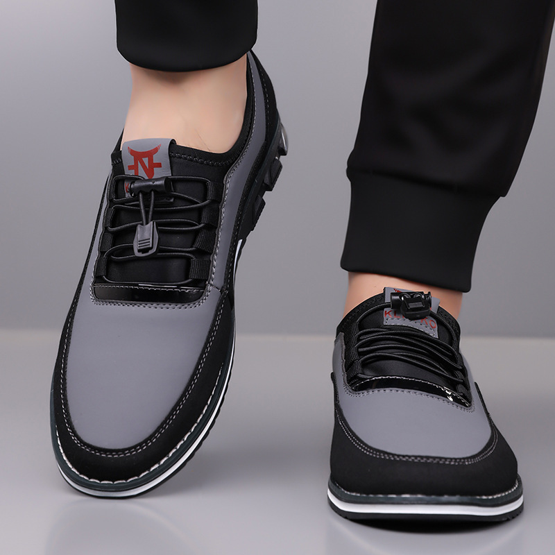 Hudson Barefoot Sneakers