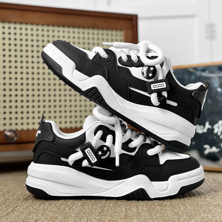 DuneFlex Sneakers