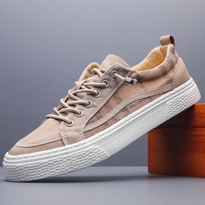 Maverick Premium Sneakers