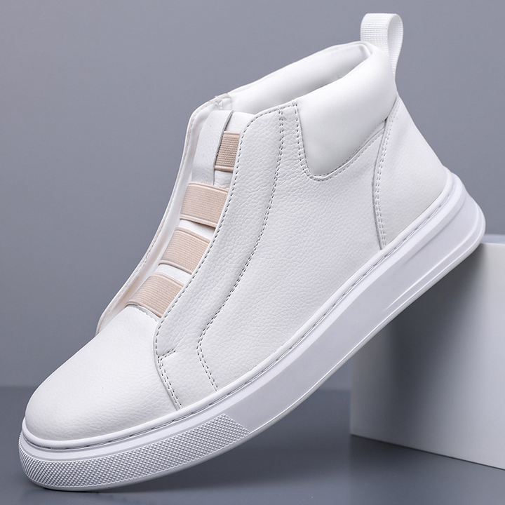 Lucente Leather Sneakers