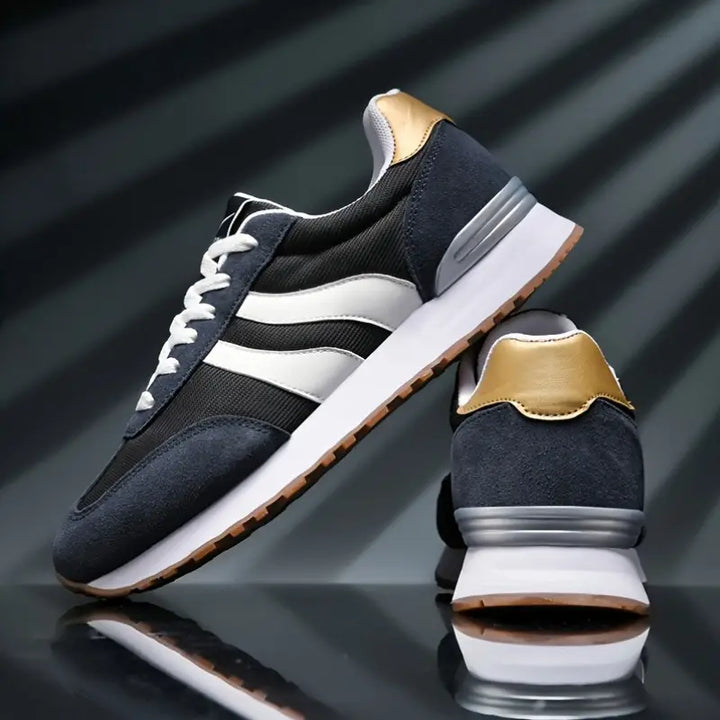 Nova Retro Sneakers